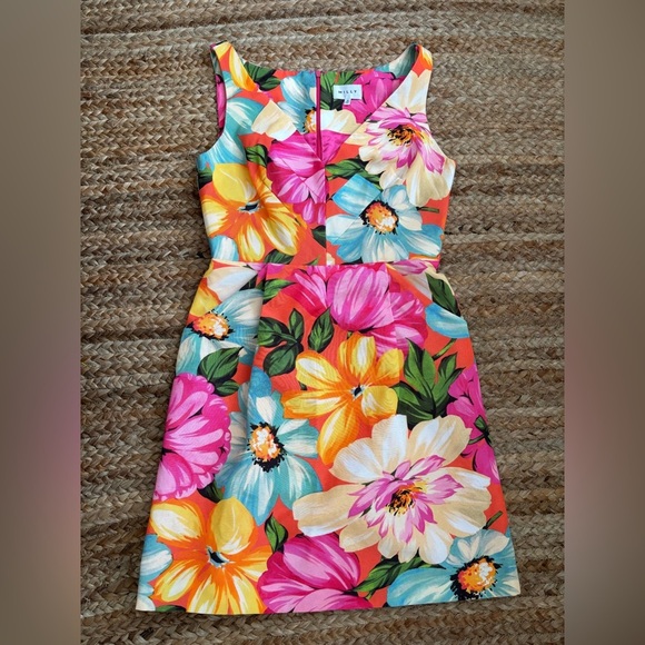Milly Dresses & Skirts - Milly Size 6 Colorful Bright Floral Sleeveless V Neck Dress